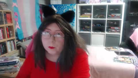 Catherine online show from 04/18/26, 10:19