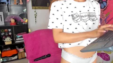 Kitty Zen online show from 03/11/25, 05:02