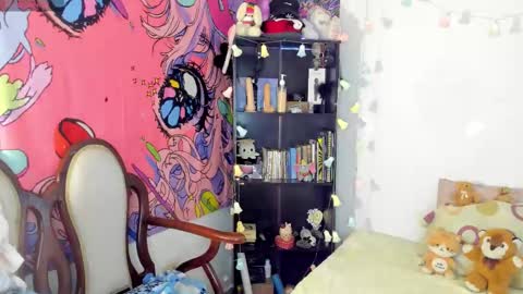 Kitty Zen online show from 10/13/25, 07:14