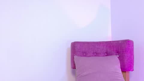 Kitty Hill online show from 01/06/26, 03:21