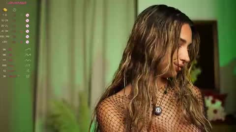 Erika online show from 09/26/25, 07:40