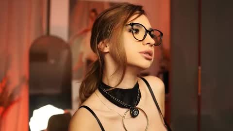 Erika online show from 03/04/26, 08:04