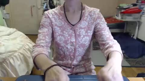 KiuminBerry online show from 10/23/25, 11:09