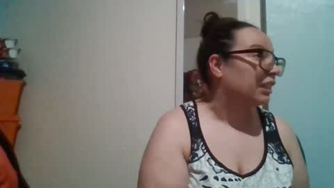 Snapshot of kivs19 chatting on 07/20/26, 04:05 kivs19 online show from 07/20/26, 04:05