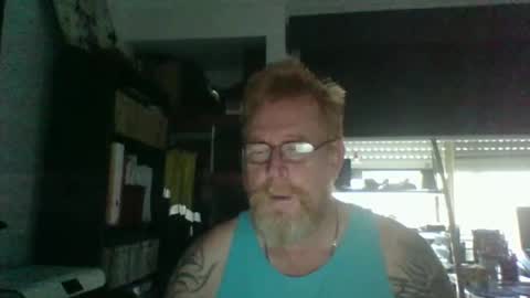 Snapshot of kiwi_boss61 chatting on 01/08/25, 10:27 kiwi_boss61 online show from 01/08/25, 10:27