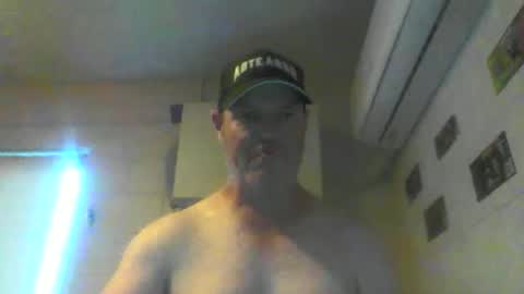 kiwiguy19773 online show from 12/02/24, 05:48