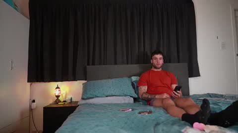 Snapshot of kiwikanga chatting on 03/17/26, 03:33 KiwiKanga online show from 03/17/26, 03:33