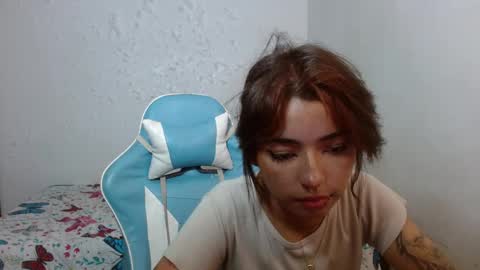 kiyu online show from 01/16/26, 01:09