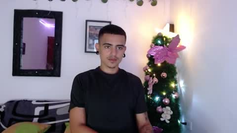 kizame___ online show from 12/13/25, 09:42