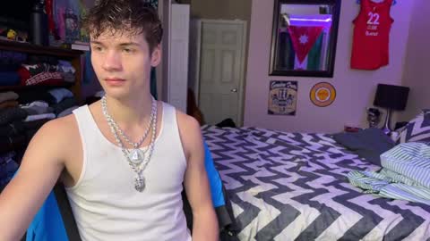 Kyle online show from 01/24/25, 01:36