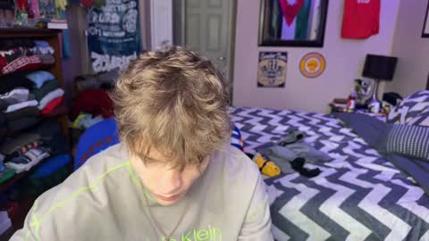 Kyle online show from 02/04/25, 03:57