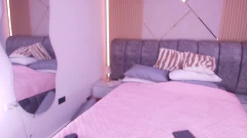 Kkira  online show from 03/13/26, 11:50