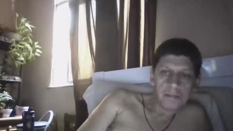 Snapshot of kleber671 chatting on 02/23/26, 09:39 kleber online show from 02/23/26, 09:39