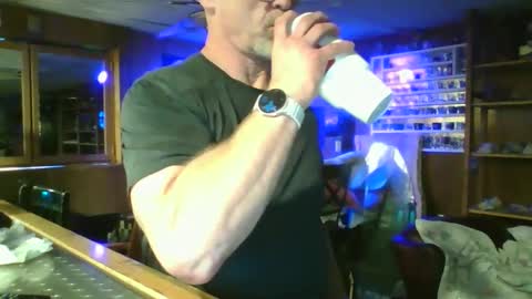 MrKleeen online show from 09/19/25, 09:04