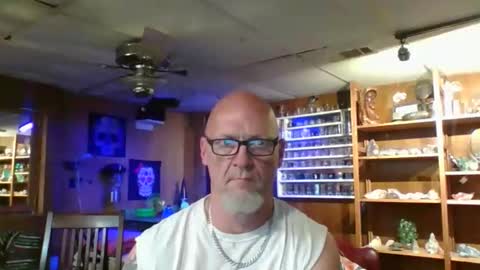 MrKleeen online show from 04/02/26, 11:24