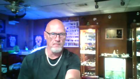 Snapshot of kleeeen chatting on 06/23/26, 06:55 MrKleeen online show from 06/23/26, 06:55