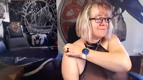 Michelle online show from 09/20/25, 08:37