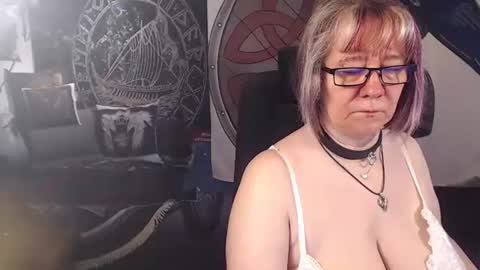 Michelle online show from 05/14/26, 04:19