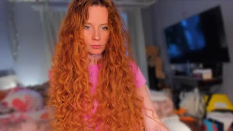 Snapshot of klementinagirl chatting on 05/25/26, 06:14 Klementinafanslyklementina6661 online show from 05/25/26, 06:14