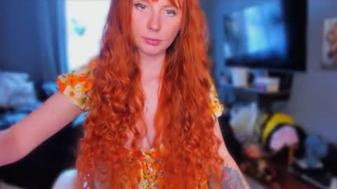 Snapshot of klementinagirl chatting on 06/28/26, 02:45 Klementinafanslyklementina6661 online show from 06/28/26, 02:45