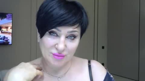 kleo901854860422 online show from 05/12/26, 07:00