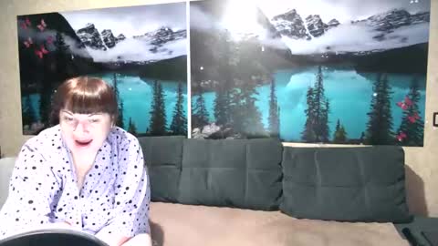 Kleosnow online show from 09/15/25, 08:47