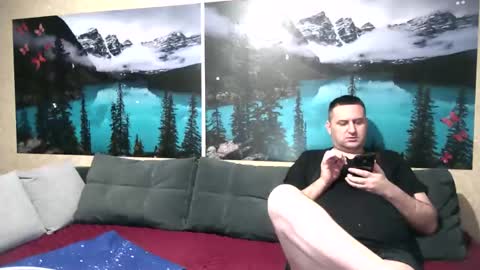 Kleosnow online show from 10/28/25, 09:46