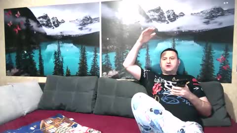 Kleosnow online show from 10/31/25, 08:59