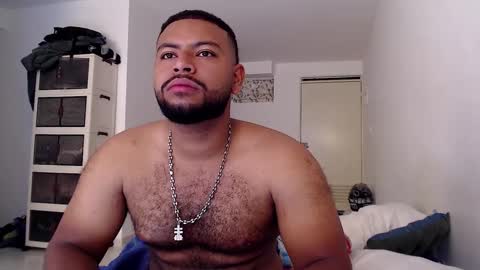 Snapshot of kleyton336 chatting on 01/25/25, 02:47 kleyton online show from 01/25/25, 02:47