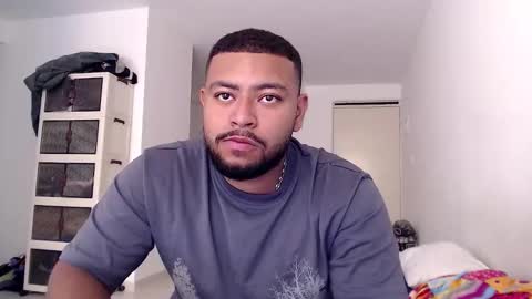 Snapshot of kleyton336 chatting on 01/27/25, 06:52 kleyton online show from 01/27/25, 06:52