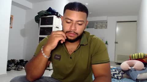 Snapshot of kleyton336 chatting on 02/03/25, 10:03 kleyton online show from 02/03/25, 10:03