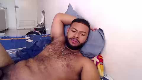 Snapshot of kleyton336 chatting on 09/25/25, 03:27 kleyton online show from 09/25/25, 03:27