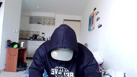 Snapshot of kleyton336 chatting on 09/29/25, 05:40 kleyton online show from 09/29/25, 05:40