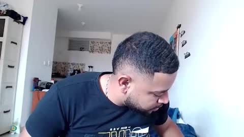 Snapshot of kleyton336 chatting on 10/02/25, 04:03 kleyton online show from 10/02/25, 04:03