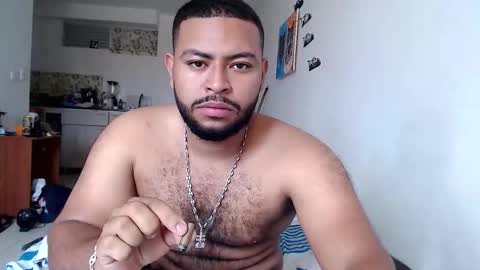 Snapshot of kleyton336 chatting on 10/08/25, 05:32 kleyton online show from 10/08/25, 05:32