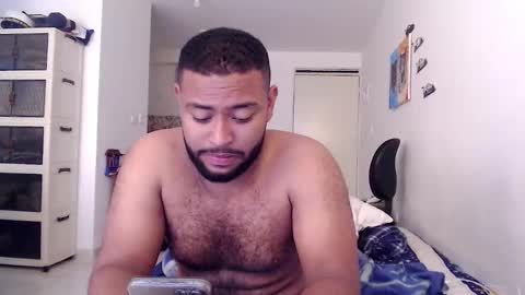 Snapshot of kleyton336 chatting on 10/16/25, 05:25 kleyton online show from 10/16/25, 05:25