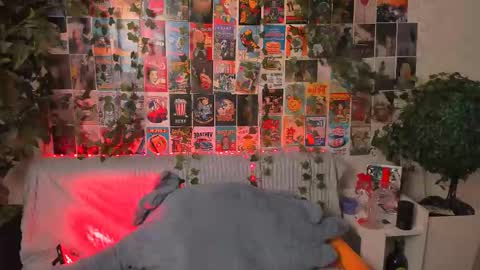 Klin online show from 09/11/25, 01:49