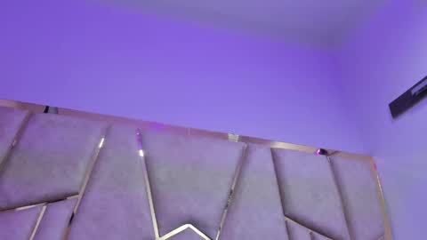 Snapshot of kloe_candy1 chatting on 04/19/26, 05:51 kloe online show from 04/19/26, 05:51