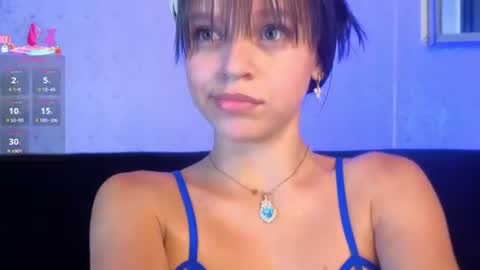 Snapshot of kloe_skinny23_aws chatting on 06/14/26, 12:08 Im Khloe online show from 06/14/26, 12:08