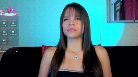 Snapshot of kloe_skinny23_aws chatting on 06/20/26, 04:10 Im Khloe online show from 06/20/26, 04:10