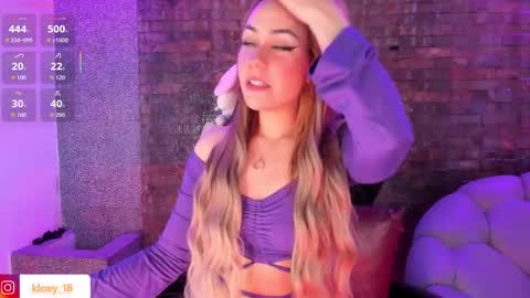 Snapshot of kloey_hoot chatting on 09/29/25, 11:53 Kloey online show from 09/29/25, 11:53