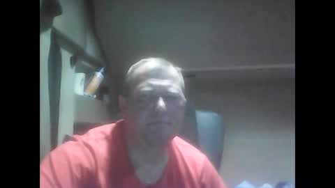 Snapshot of klok8230 chatting on 11/17/25, 02:34 klok8230 online show from 11/17/25, 02:34