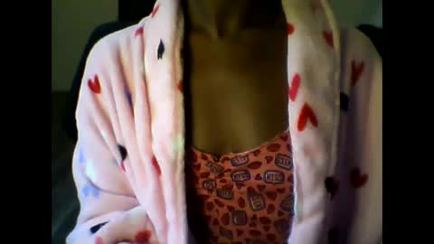 Snapshot of klovely03 chatting on 02/06/25, 03:31 klovely03 online show from 02/06/25, 03:31