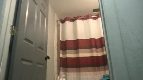 Snapshot of kmarie1196 chatting on 06/10/26, 06:23 kmarie1196 online show from 06/10/26, 06:23
