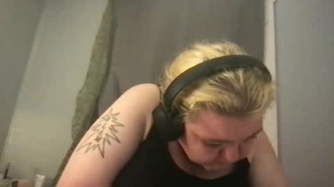 Snapshot of kmarie1196 chatting on 07/14/26, 03:33 kmarie1196 online show from 07/14/26, 03:33