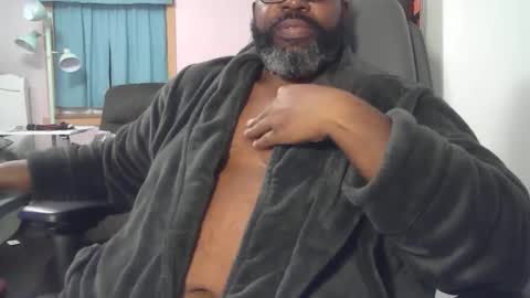 ChubbyBlkKing82 online show from 01/28/25, 11:17