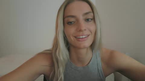 Snapshot of kmb25 chatting on 07/12/26, 05:31 kmb25 online show from 07/12/26, 05:31
