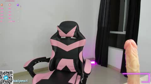 Camila Reyes online show from 10/16/25, 10:16