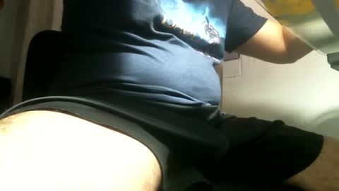 Snapshot of knickfranco chatting on 04/28/26, 05:01 knickfranco online show from 04/28/26, 05:01