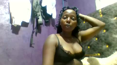 Snapshot of kniteprincess chatting on 03/17/26, 09:29 kniteprincess online show from 03/17/26, 09:29